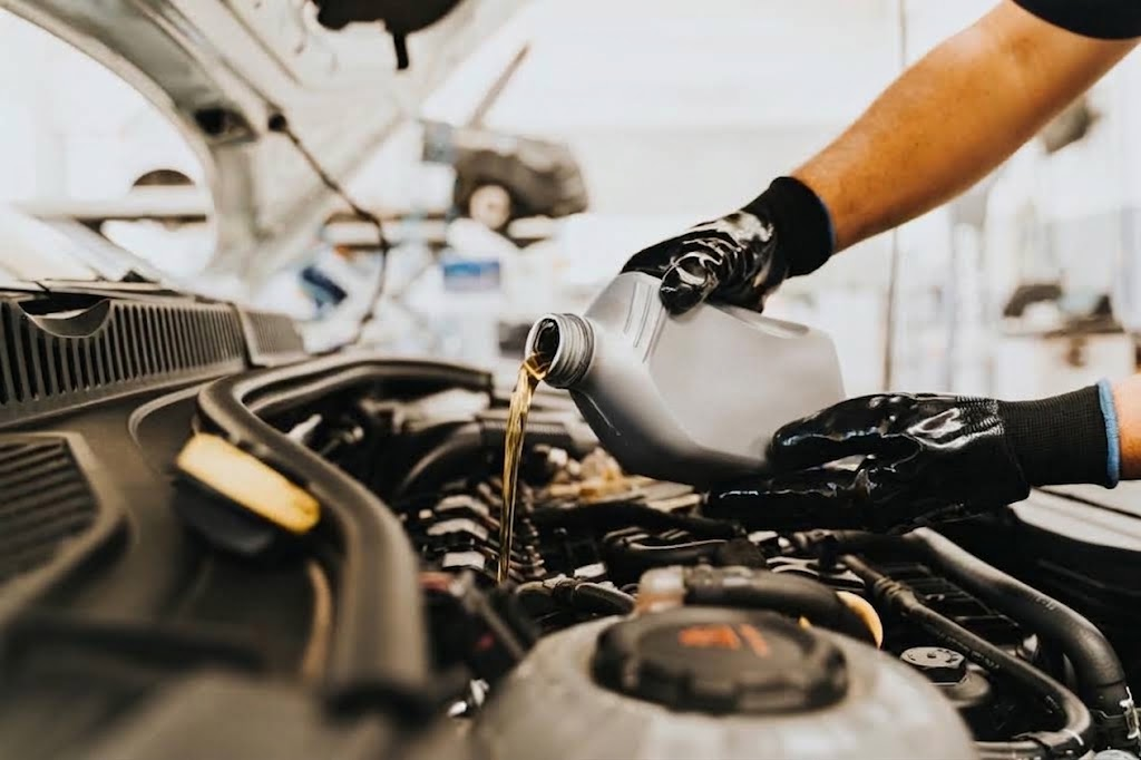 Essential Motor Oil Change Guide for Maximum Engine Performance